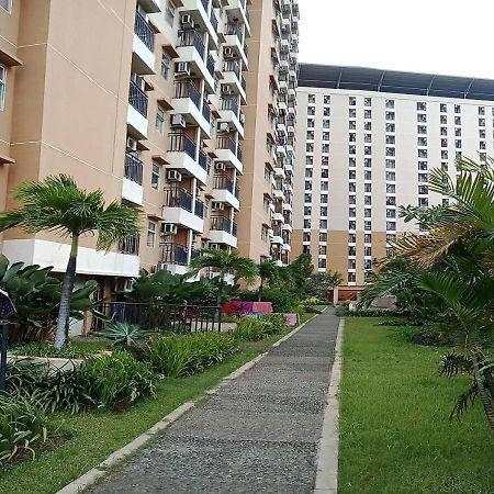 Sopian Apartemen Depok Extérieur photo
