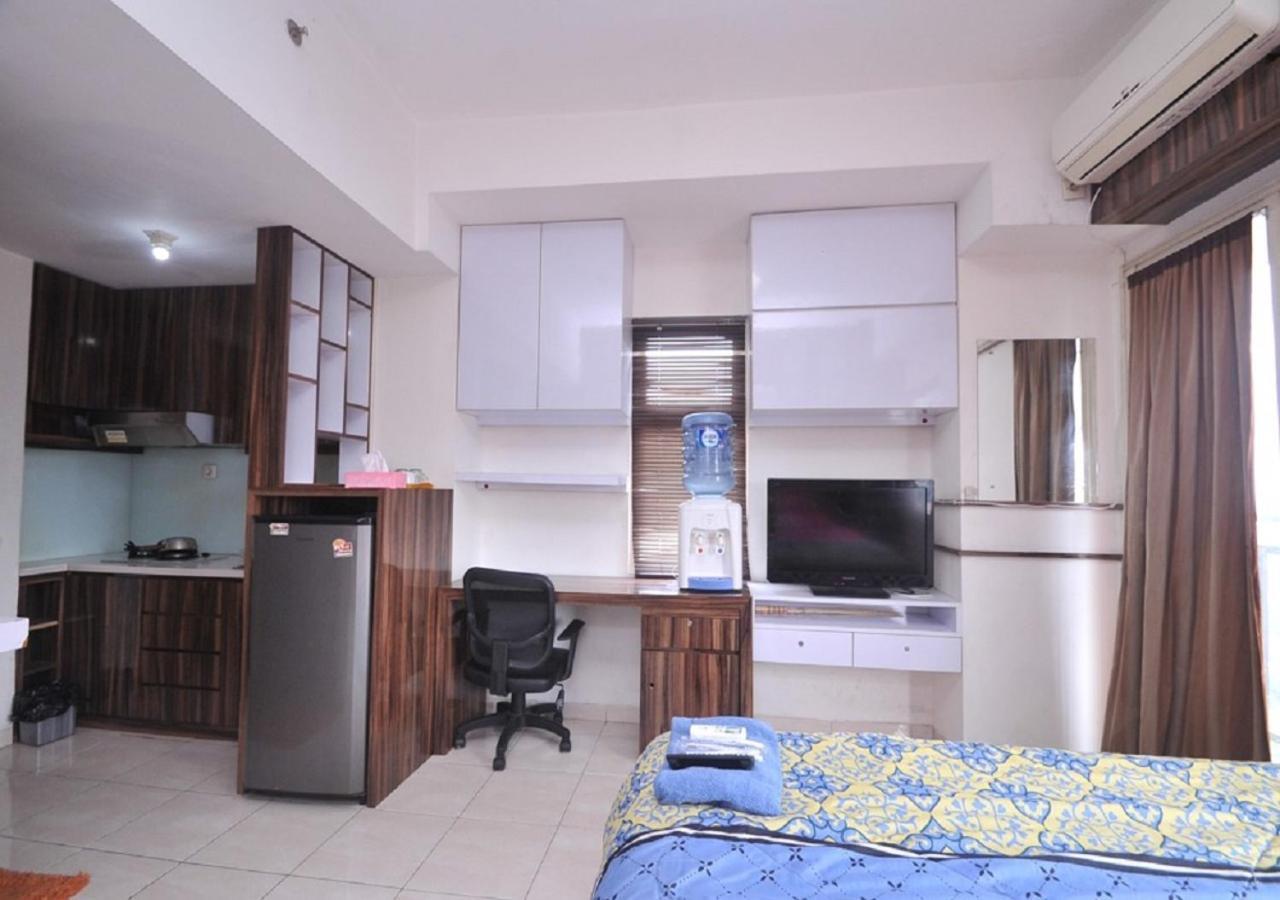 Sopian Apartemen Depok Extérieur photo