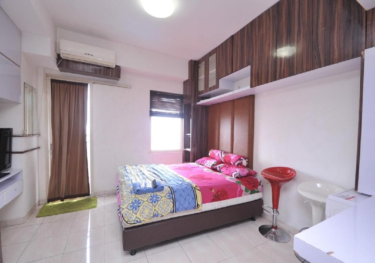 Sopian Apartemen Depok Extérieur photo